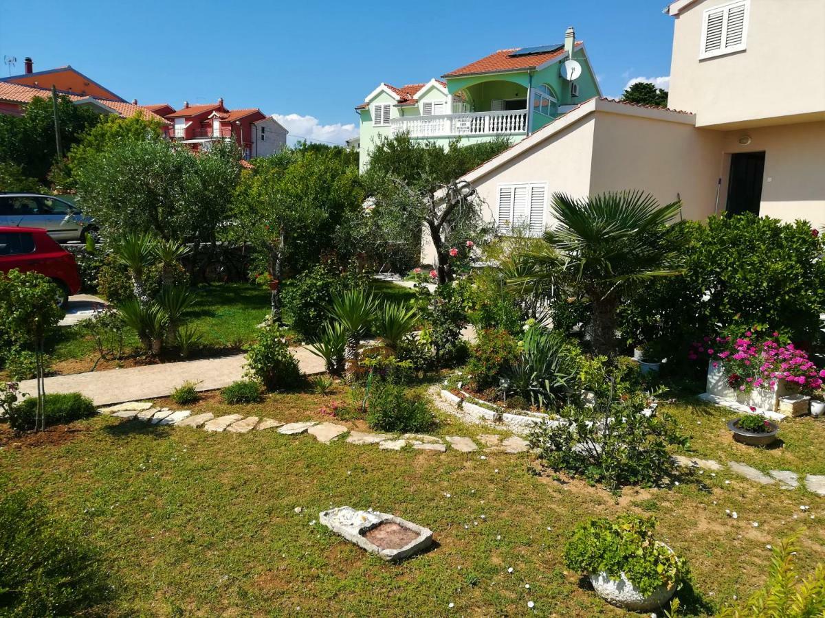 Olive Grove Apartamento Vodice Exterior foto